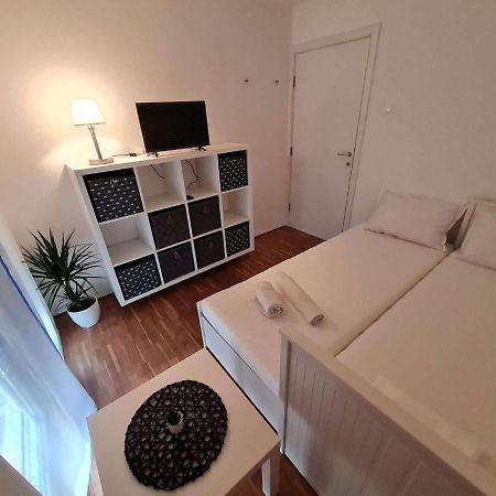 Apartmani Lovre I Zara Eksteriør bilde