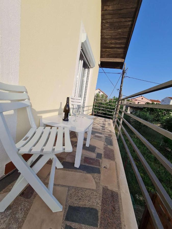 Apartmani Lovre I Zara Eksteriør bilde