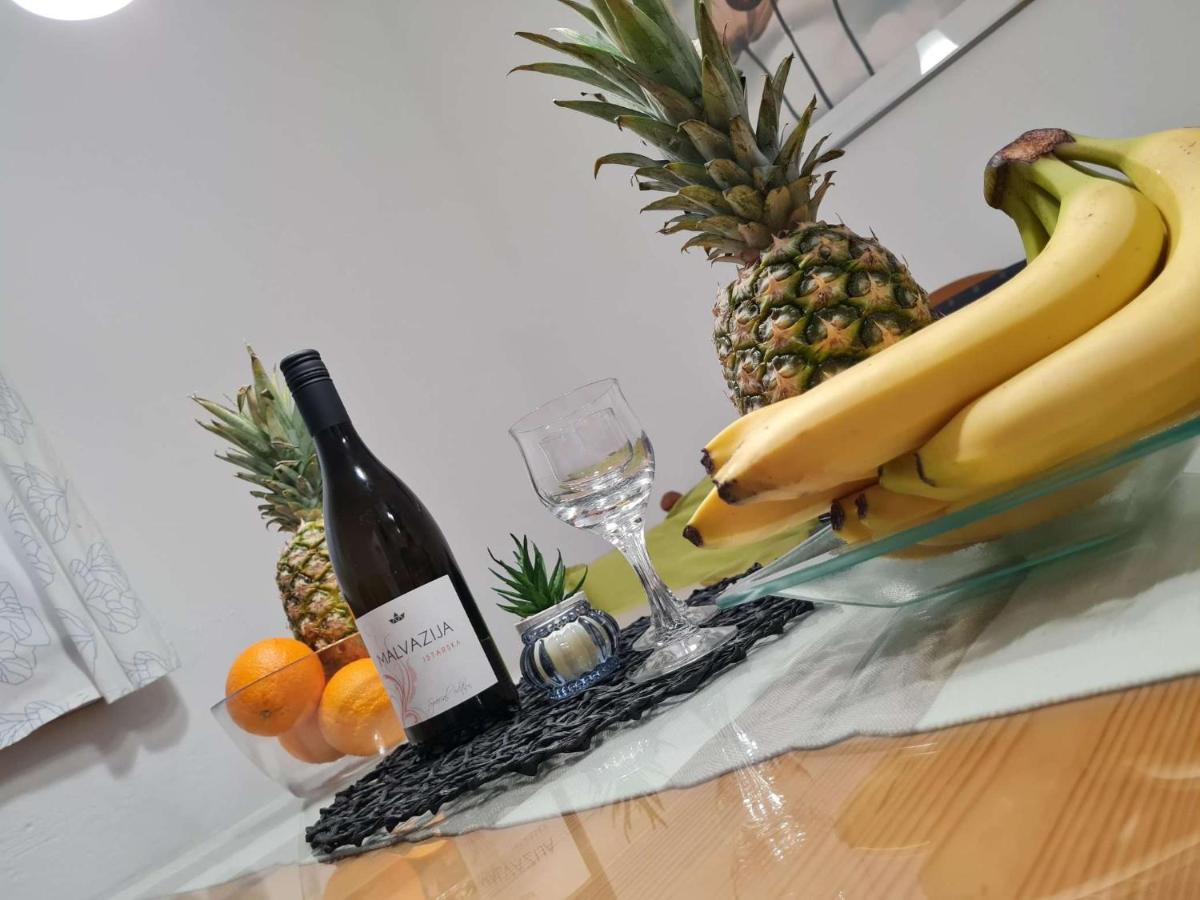 Apartmani Lovre I Zara Eksteriør bilde