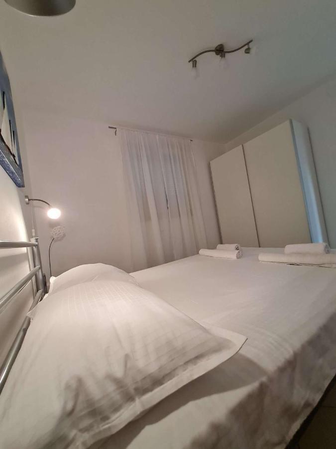 Apartmani Lovre I Zara Eksteriør bilde