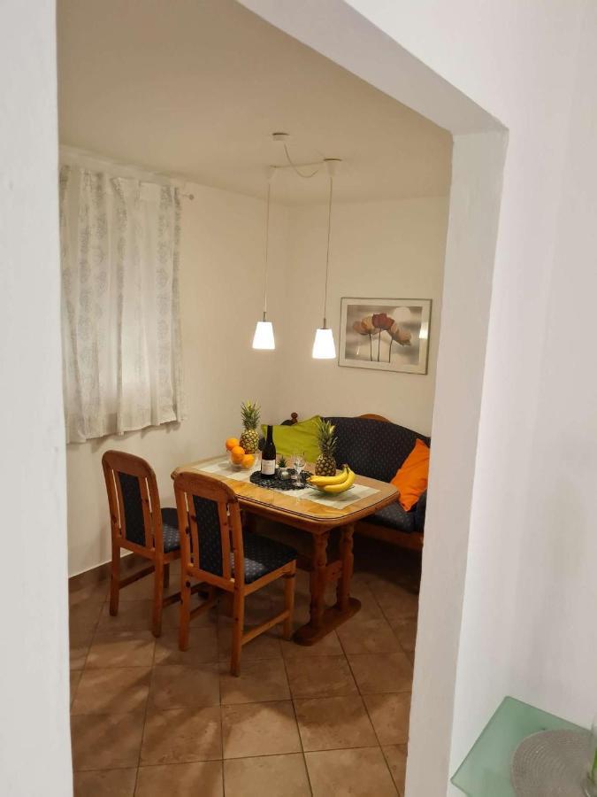 Apartmani Lovre I Zara Eksteriør bilde