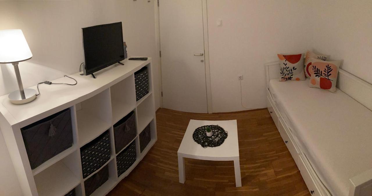 Apartmani Lovre I Zara Eksteriør bilde